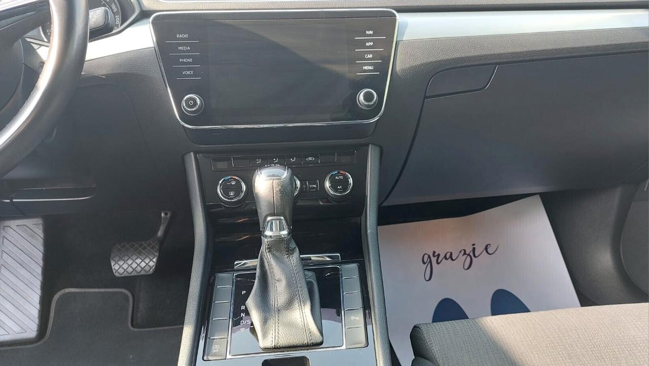 Skoda Superb 1.6 Cambio Automatico Neopatentati