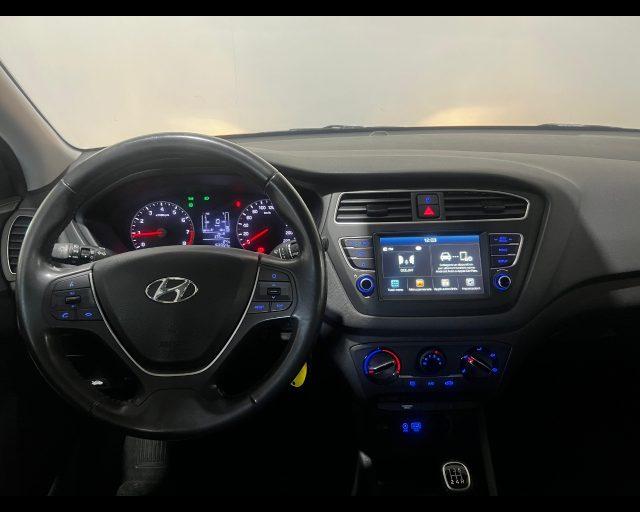 HYUNDAI i20 II - 1.2 mpi Connectline 75cv 5p