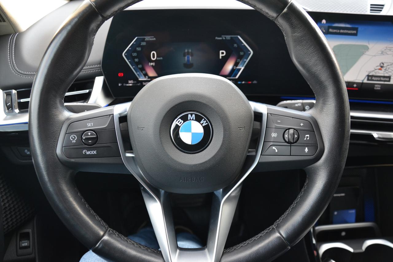 Bmw X1 18d S-DRIVE X-LINE *FULL LED+RCAM+PELLE+NAVI+PDC*