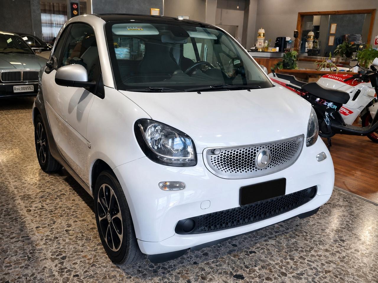 Smart ForTwo 71CV 1.0 Youngster