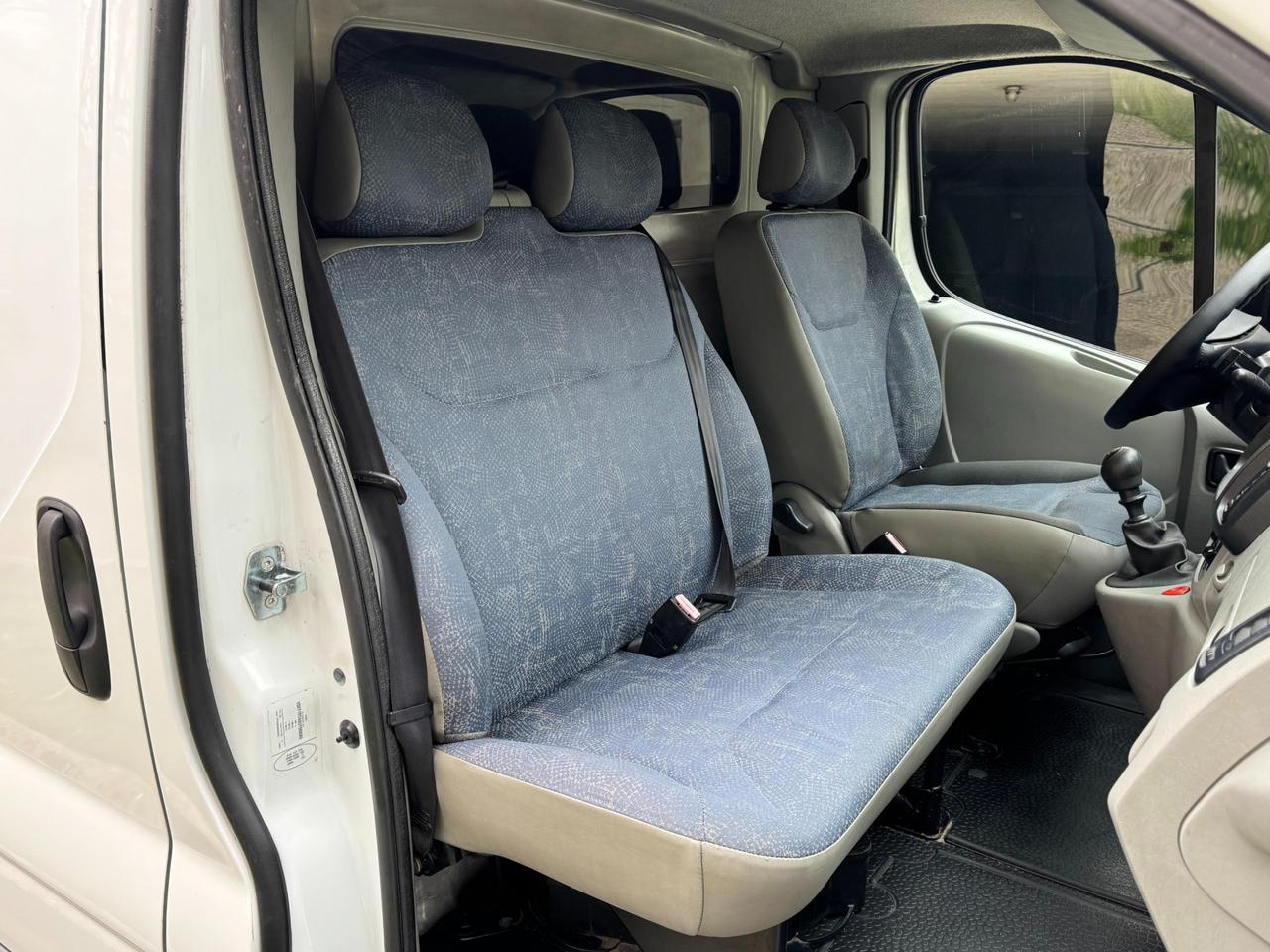 NISSAN Primastar V29 2.5 dci 140 L1H1 IVA COMPRESA