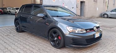 Volkswagen Golf GTI Performance 2.0 TSI DSG 5p. BlueMotion Technology