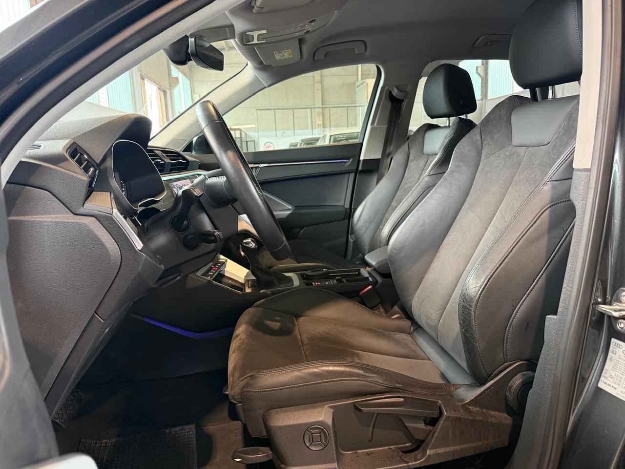 Audi Q3 40 TFSI quattro S tronic line edition