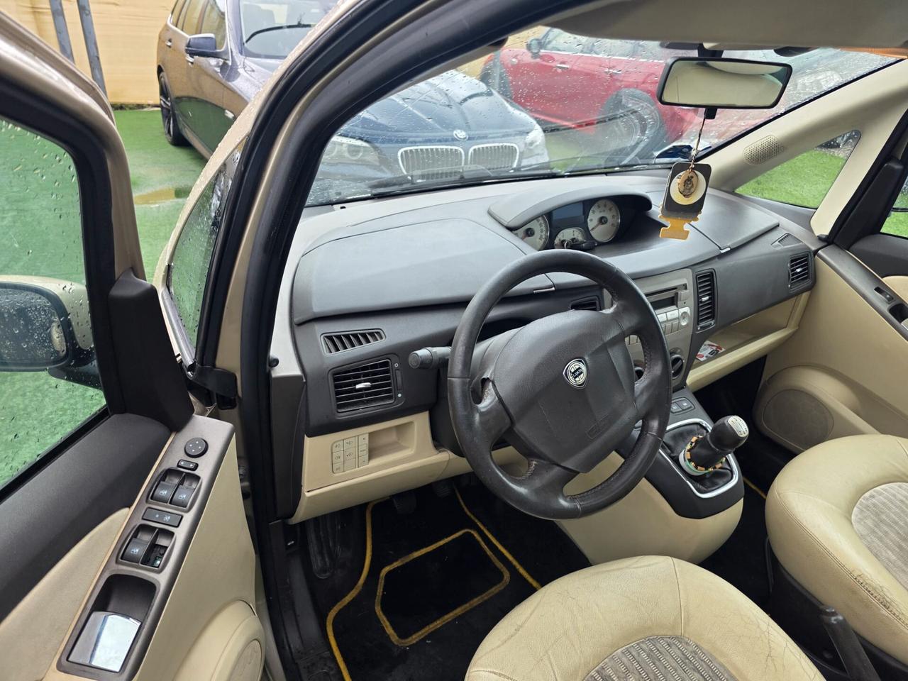 Lancia 13 mjt. Neopatentati 2007