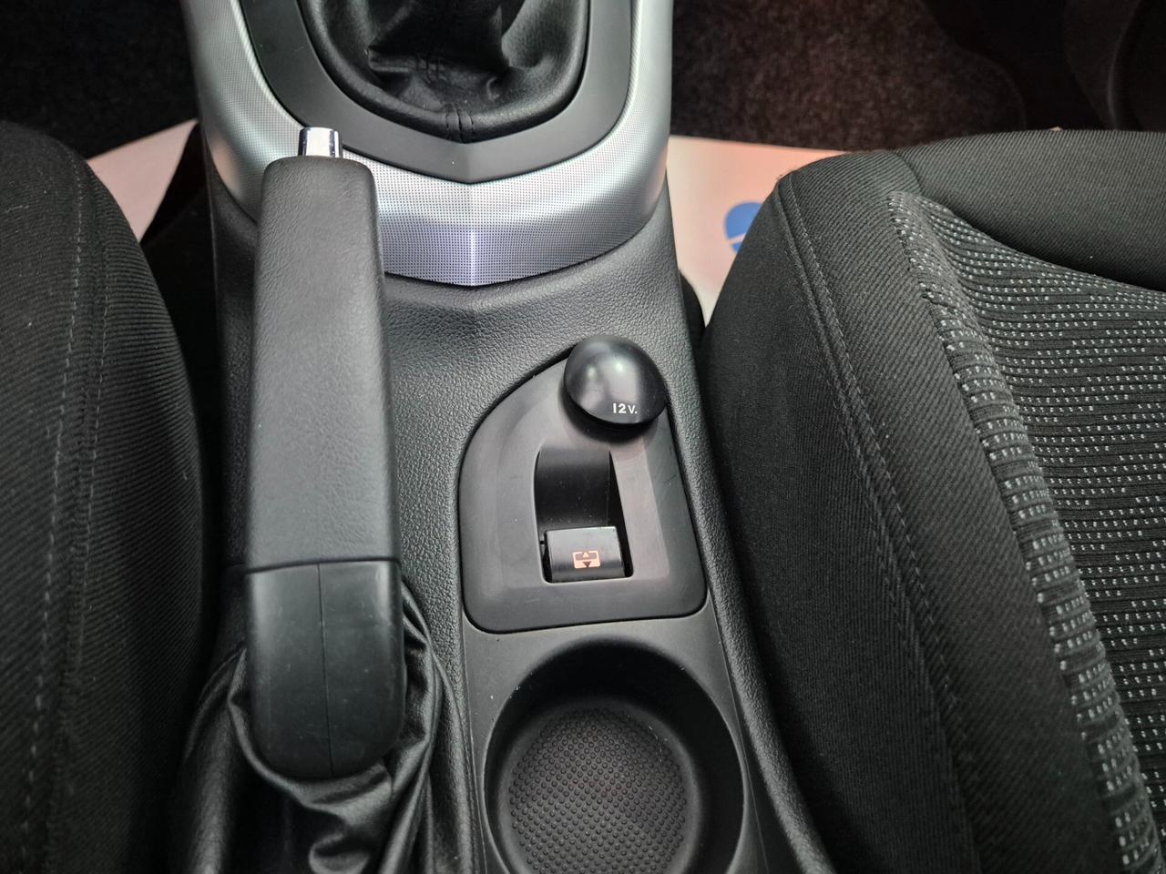 Peugeot 308 1.6 HDi 110CV SW Ciel Féline