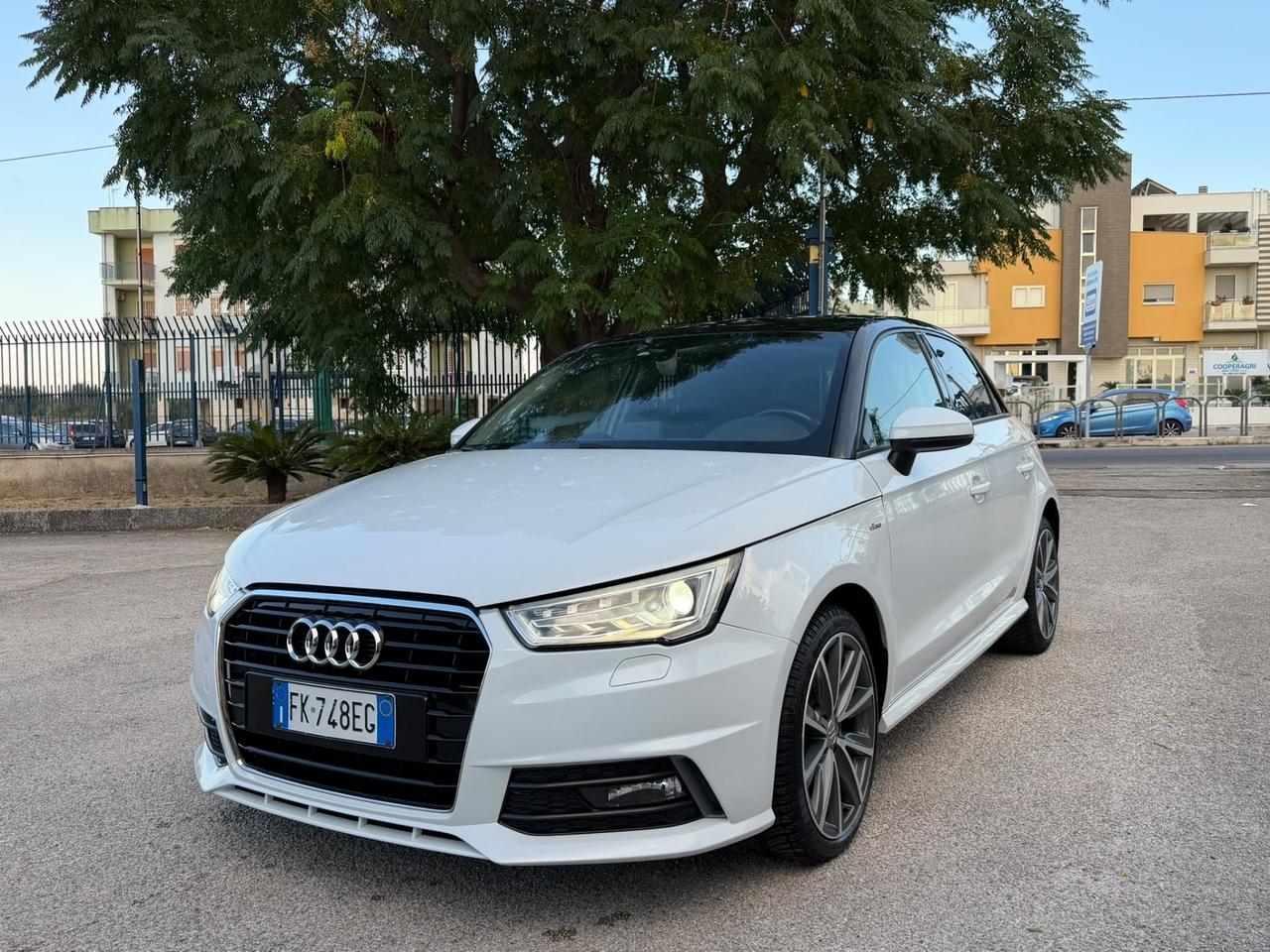 Audi A1 SPB 1.4 TDI Admired