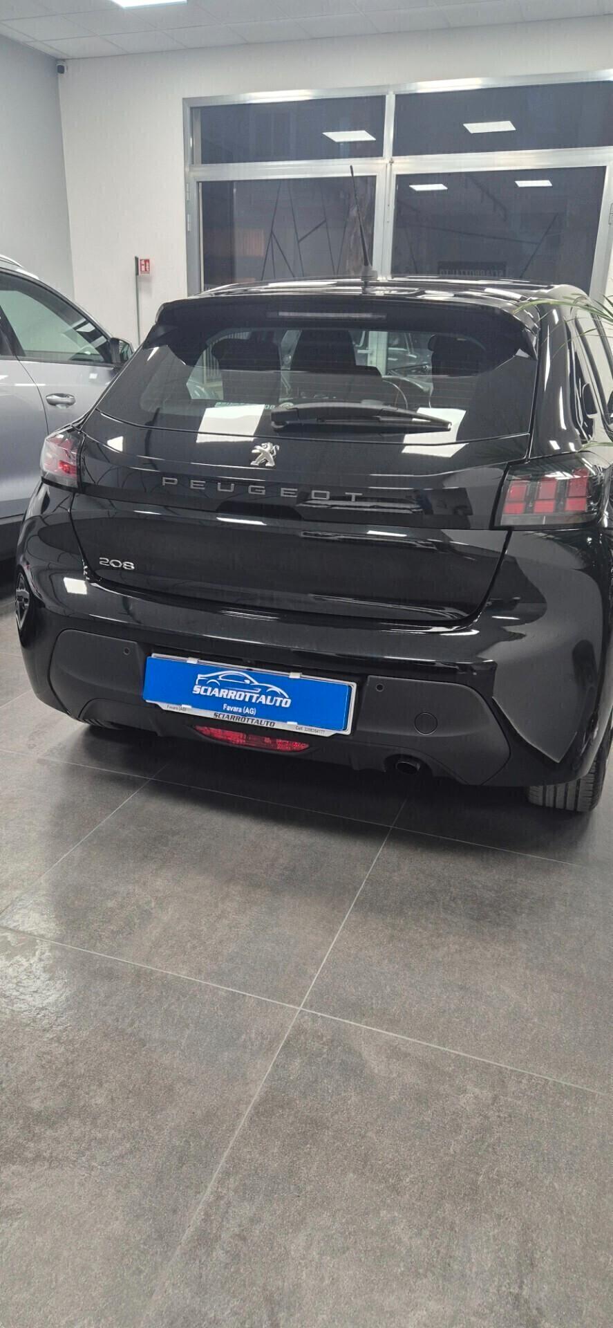 Peugeot 208 PureTech 75 TUA€191,00 AL MESE Like