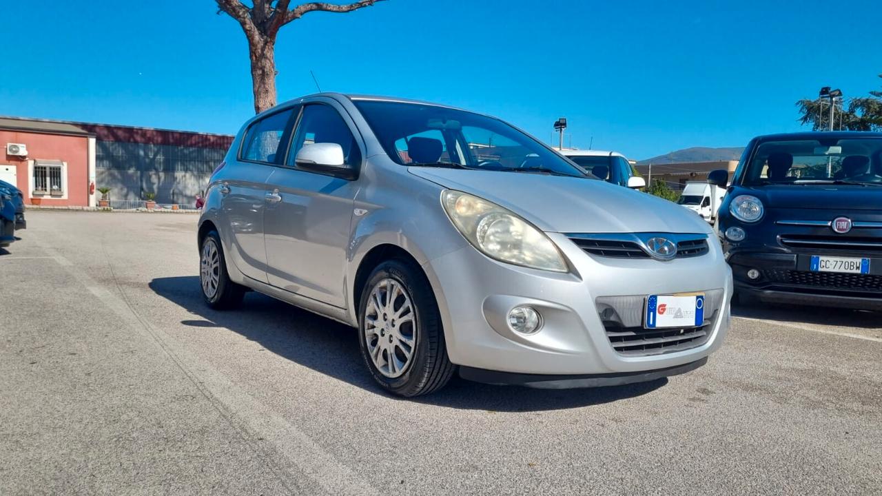 Hyundai i20 1.2 5p. Fiorucci