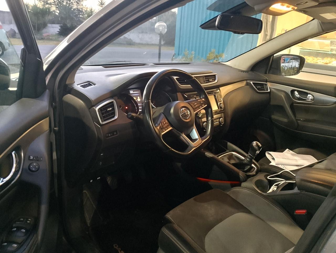Nissan Qashqai 1.5 dCi tetto panoramico full