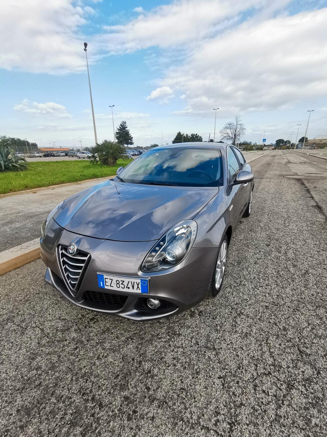 Alfa Romeo Giulietta 1.6 JTDm-2 105 CV Distinctive