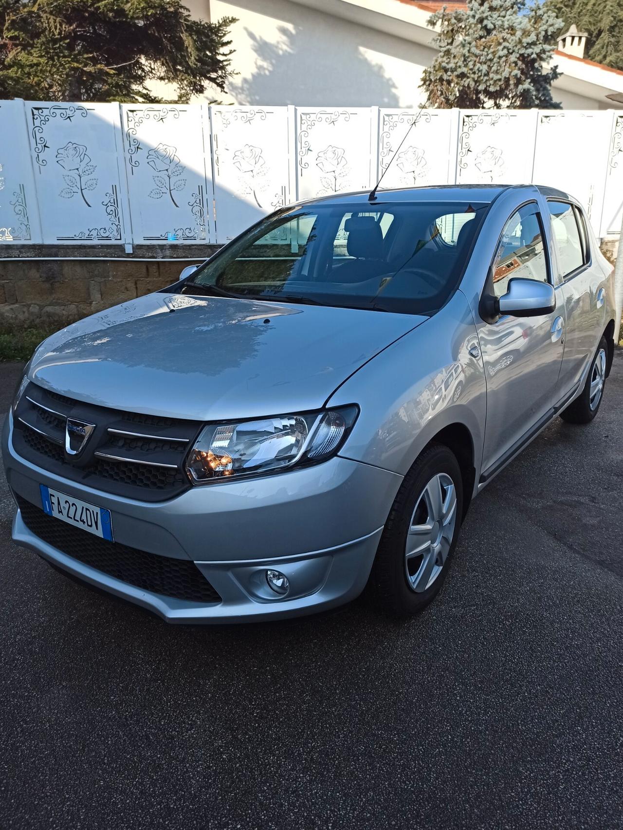 Dacia Sandero 1.5 dCi 8V 75CV Start&Stop Lauréate