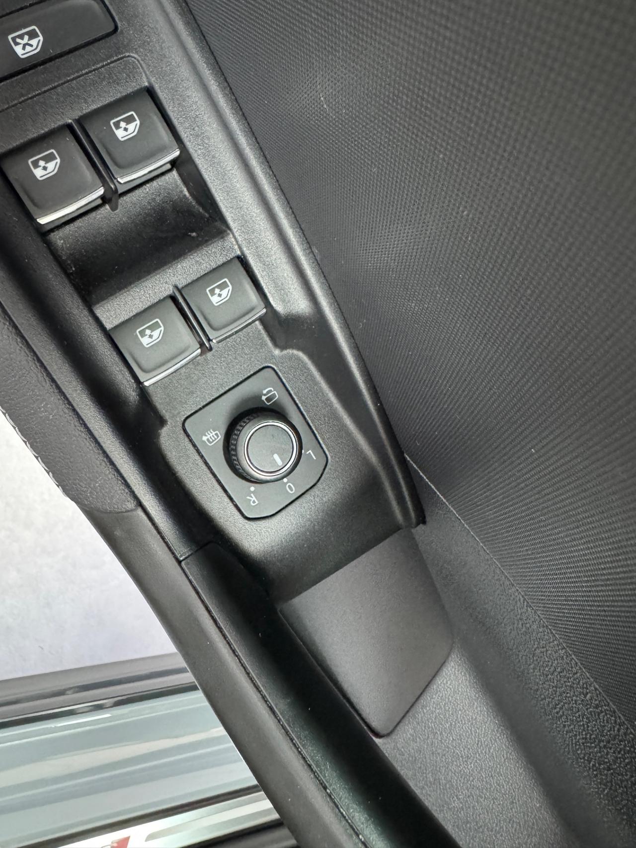 Audi A1 SPB 30 TFSI S tronic line edition