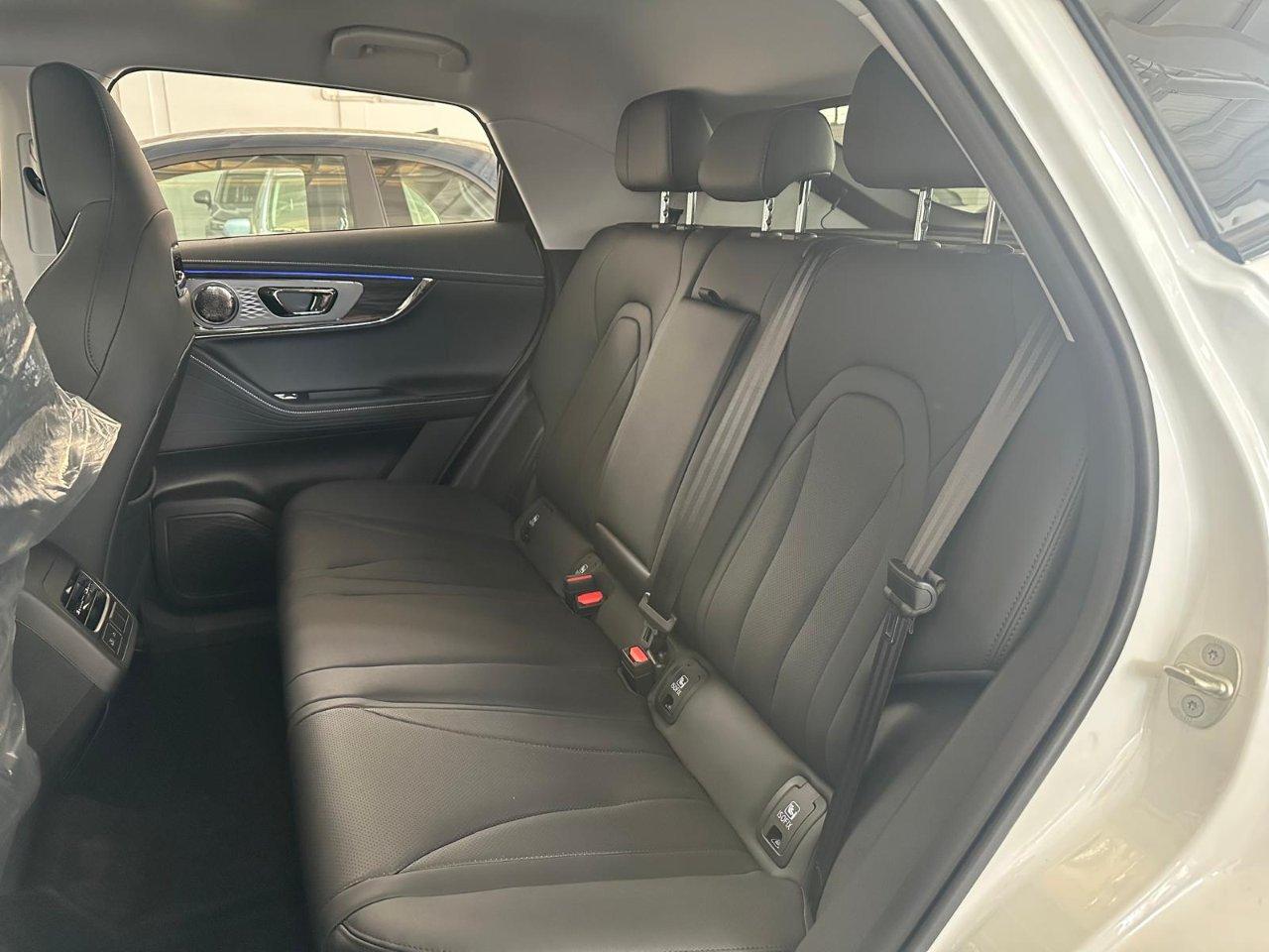 Omoda 5 Omoda 5 SHS-H 1.5 tgdi hev Premium auto NUOVA DA ORDINARE