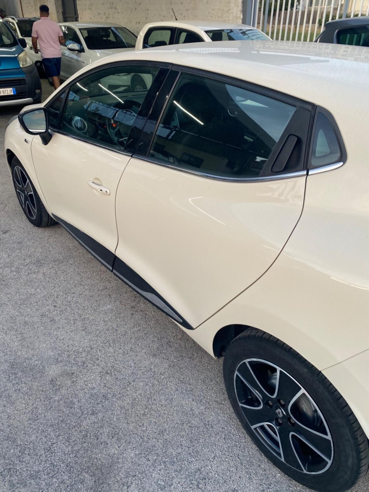 Renault Clio 1.5 Dci 2016 Full Navi Led