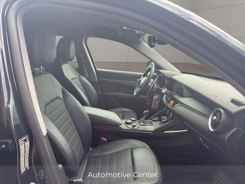 Alfa Romeo Stelvio 2.2 Turbo Diesel 190CV AT8 Q4 B-Tech