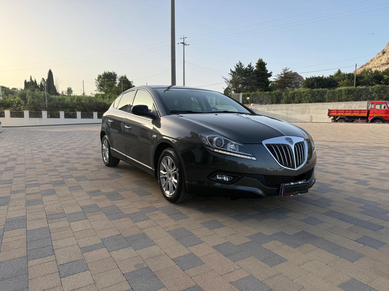 Lancia Delta 2.0 MJT DPF Platino