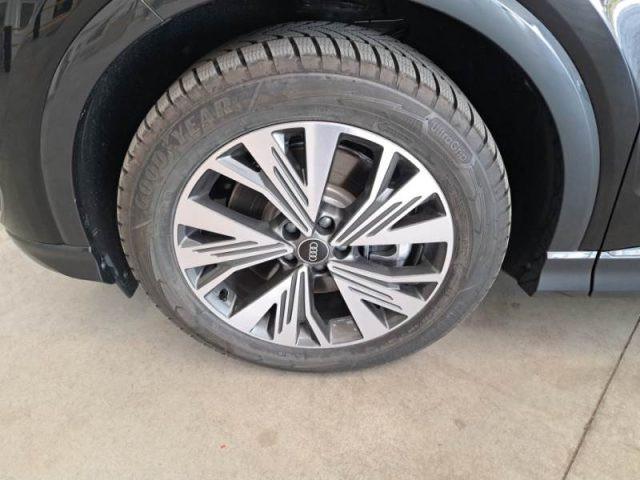 AUDI Q4 e-tron Q4 40 e-tron Business Advanced