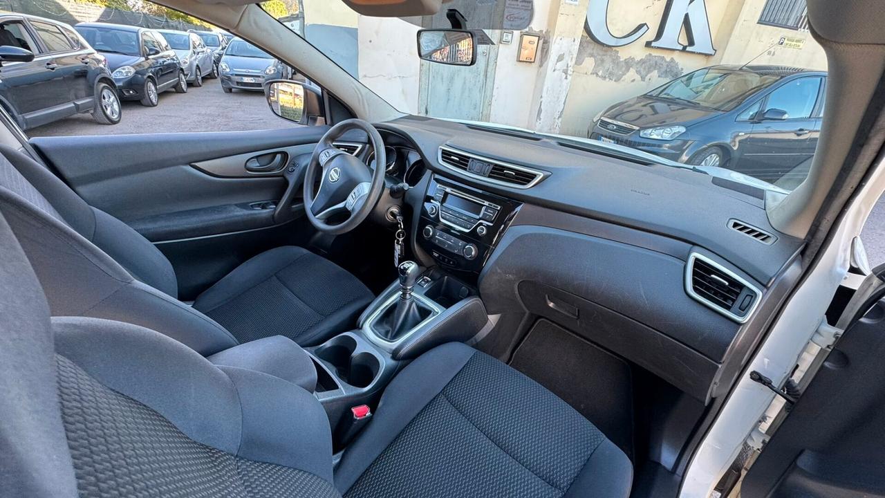 Nissan Qashqai 1.5 dCi N-Vision