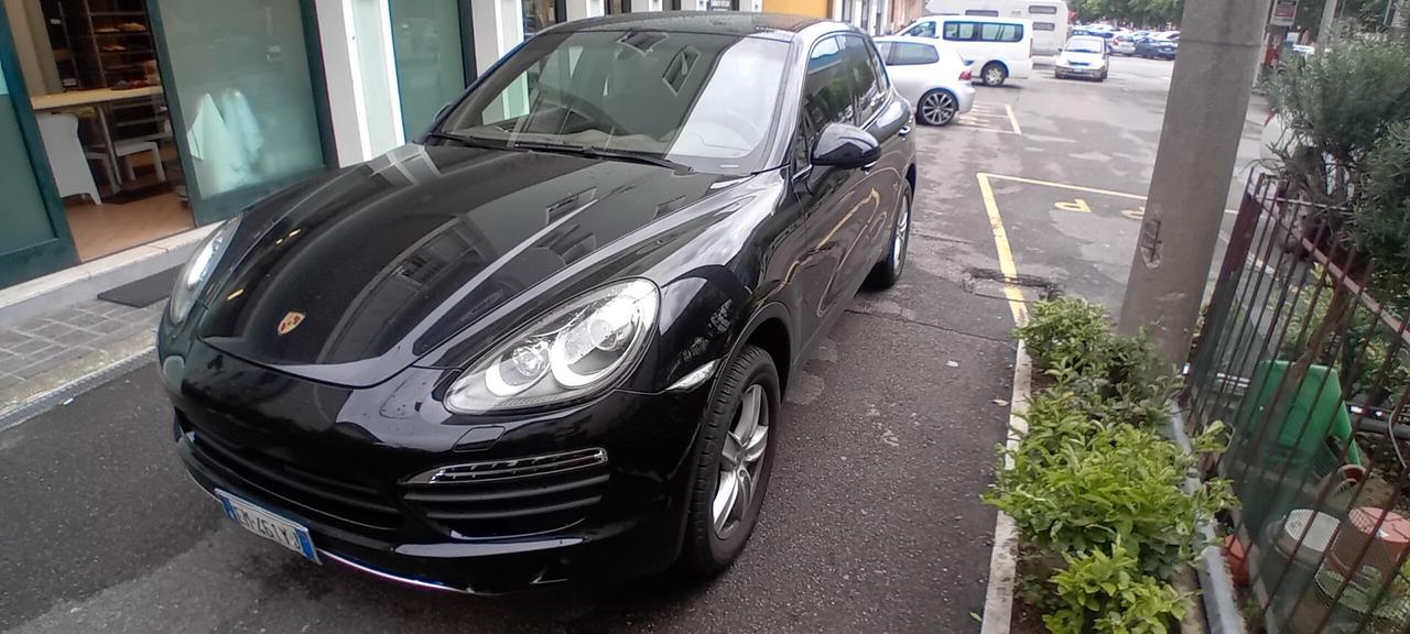 Porsche Cayenne 4.8 S