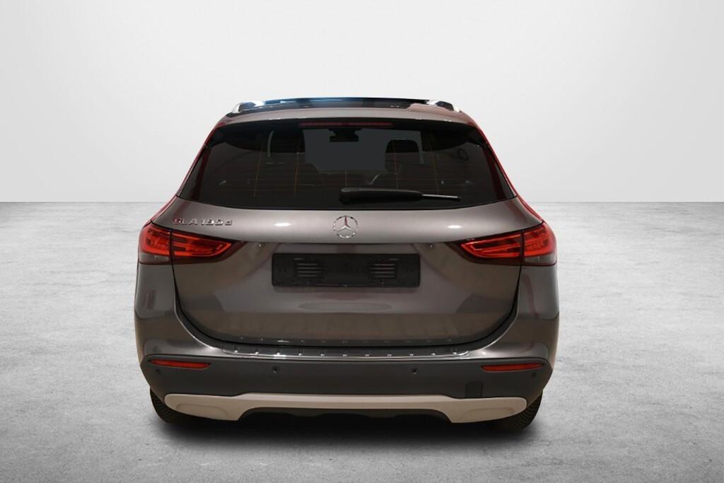 MERCEDES-BENZ GLA 180D 115CV AUTOMATIC BUSINESS SOLUTION ( CRUISE - PELLE - TETTO PANORAMICO APR. - NAVI PREMIUM - MIRROR - PARK ASSIST - TELECAMERA POST. ) CC. 1.950