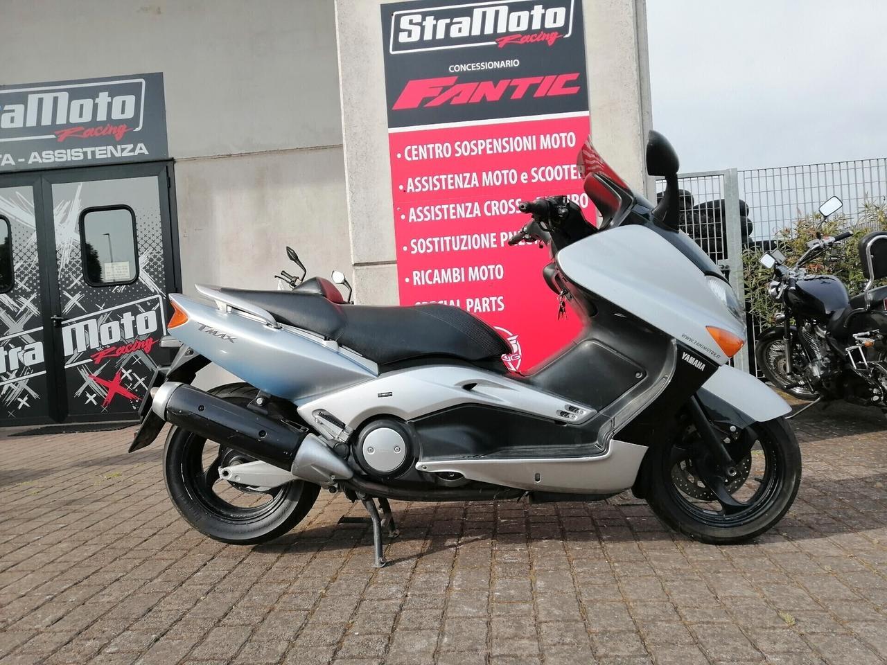 Yamaha T Max 500