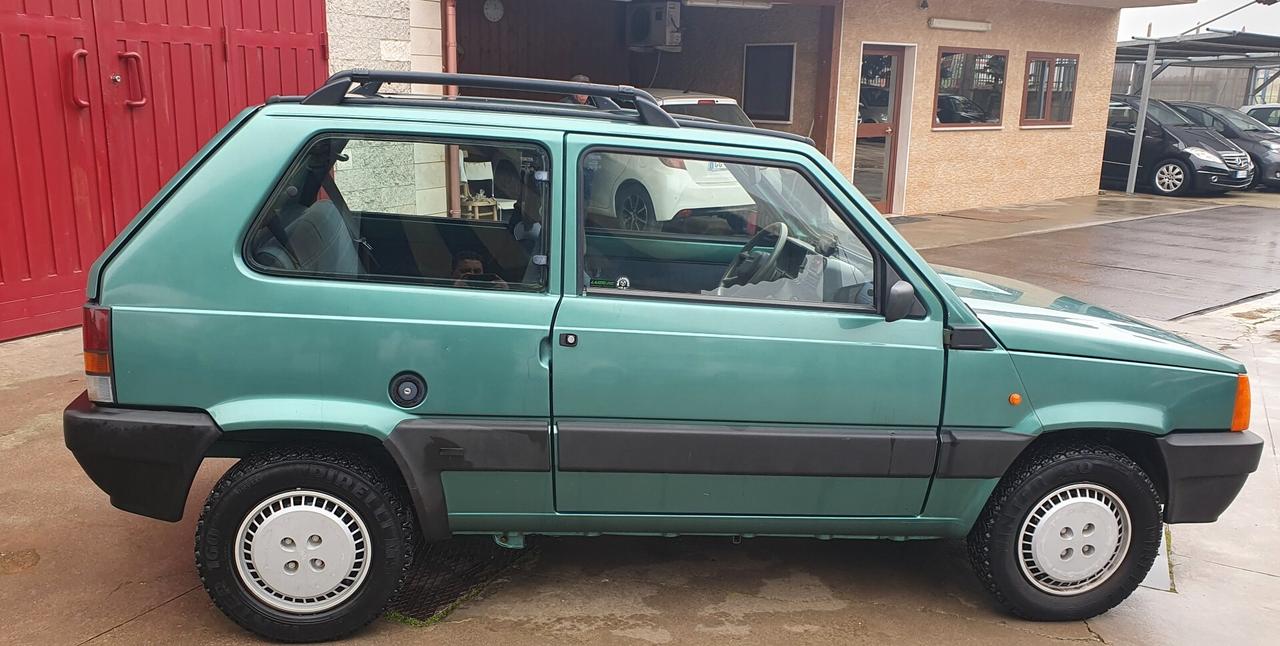 Fiat Panda 900 i.e. cat Jolly