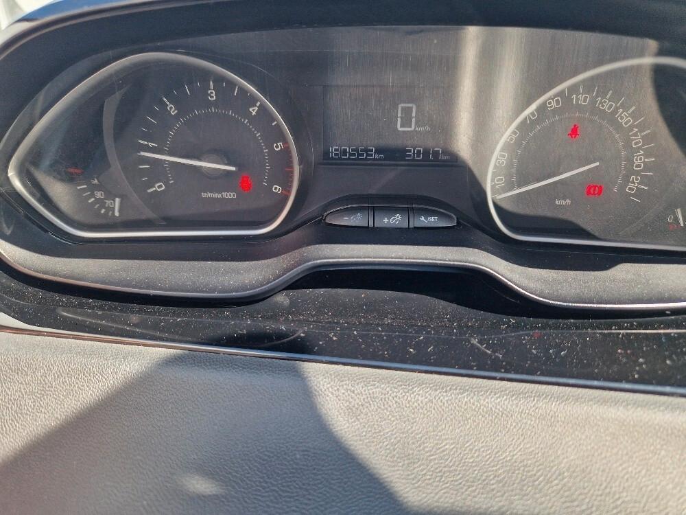 Peugeot 208 BlueHDi 75 5 porte Active
