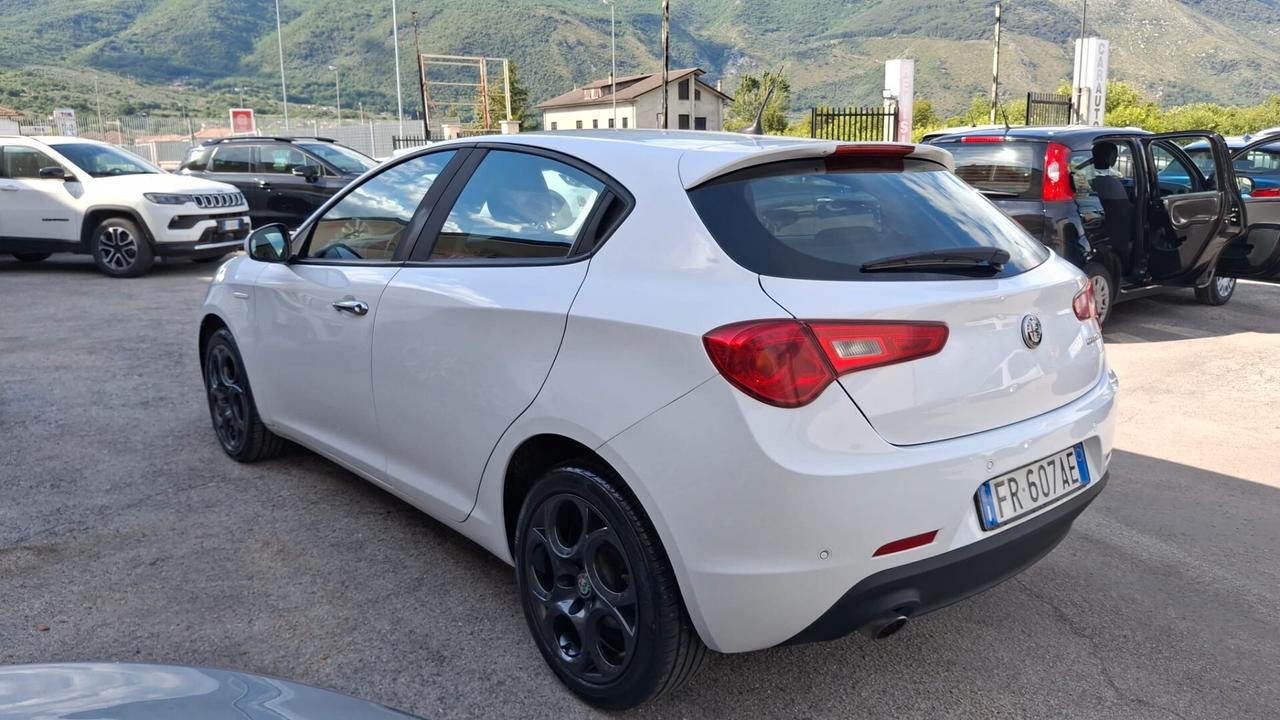 Alfa Romeo Giulietta 1.6 JTDm 120 CV Business