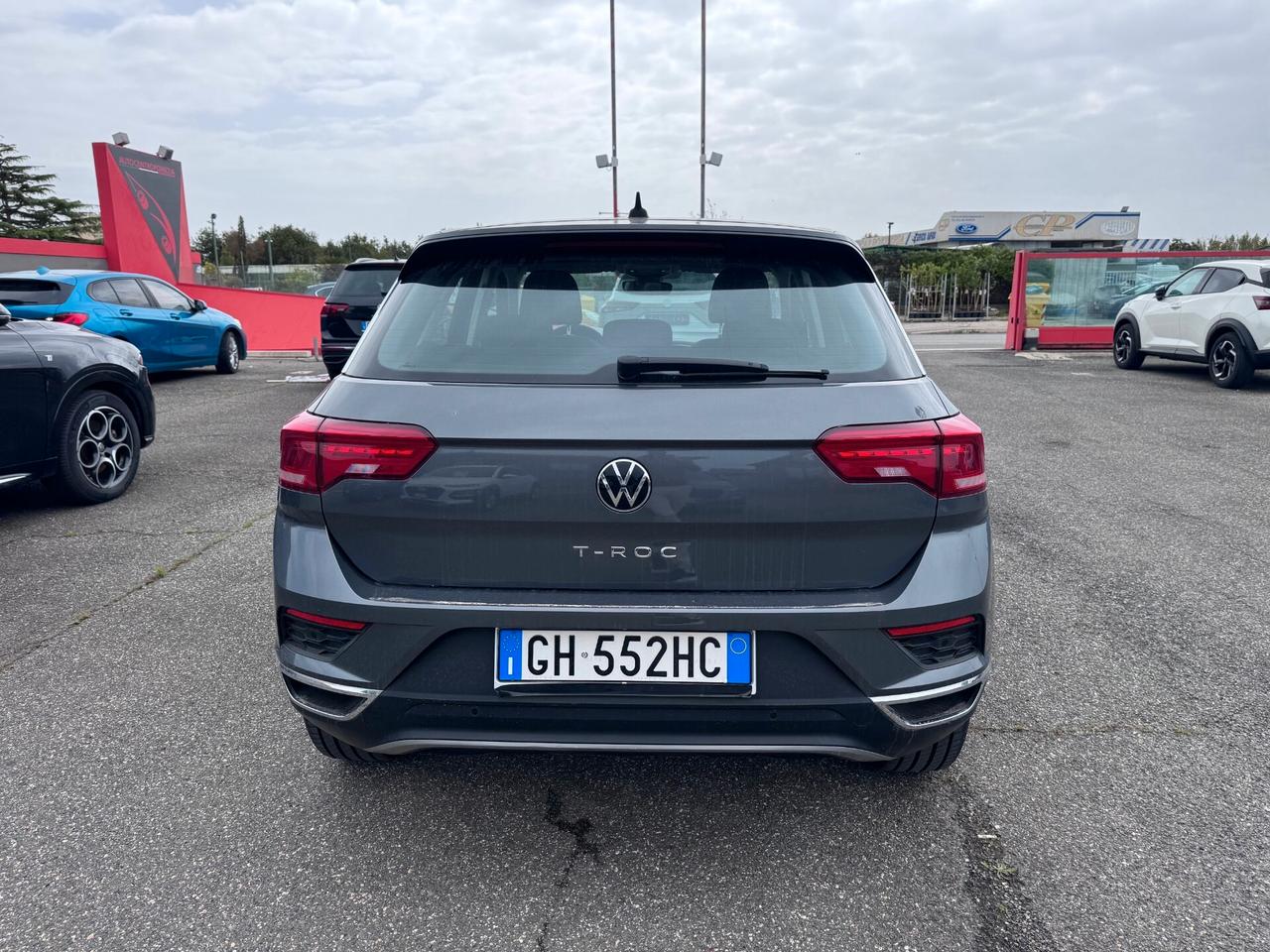 Volkswagen T-Roc 1.0TSI STYLE VIRTUAL NAVI BI-ZONA ASSIST LED