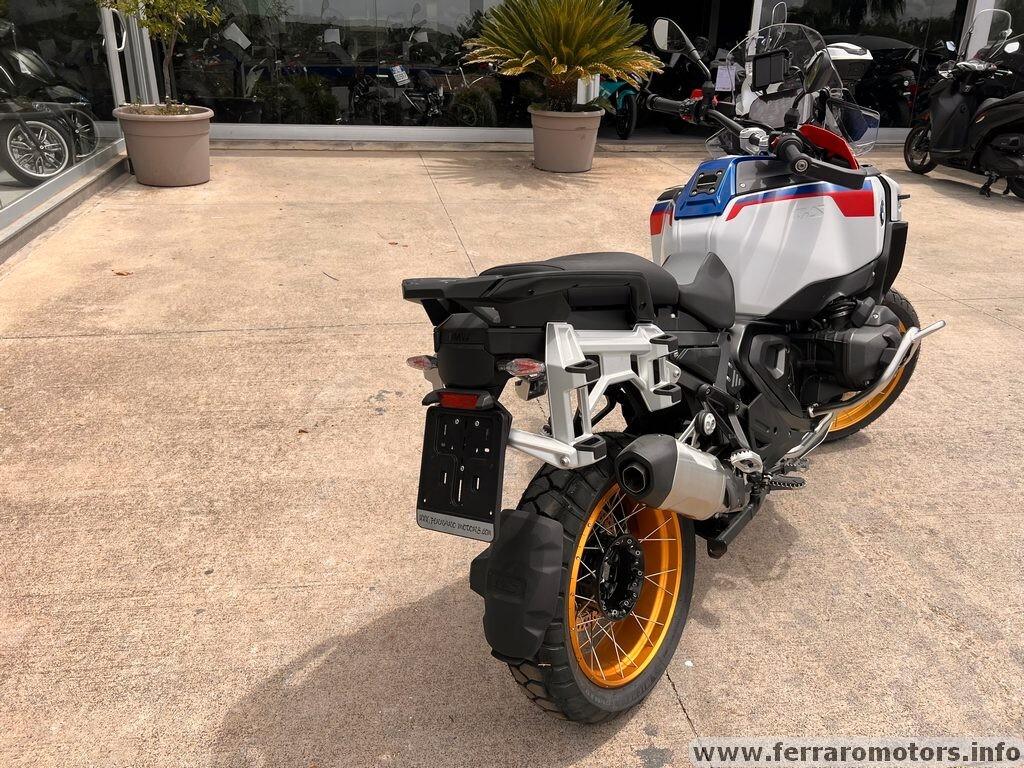 Bmw R 1300 GS adventure trophy a 250 euro al mese senza anticipo