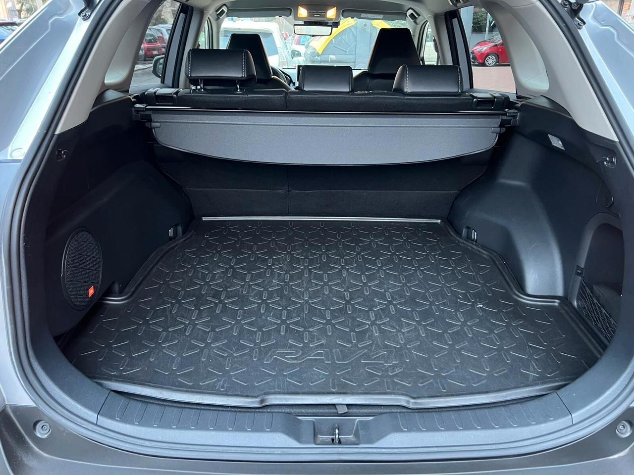 Toyota RAV 4 2.5 HV (222CV) E-CVT AWD-i LOUNGE