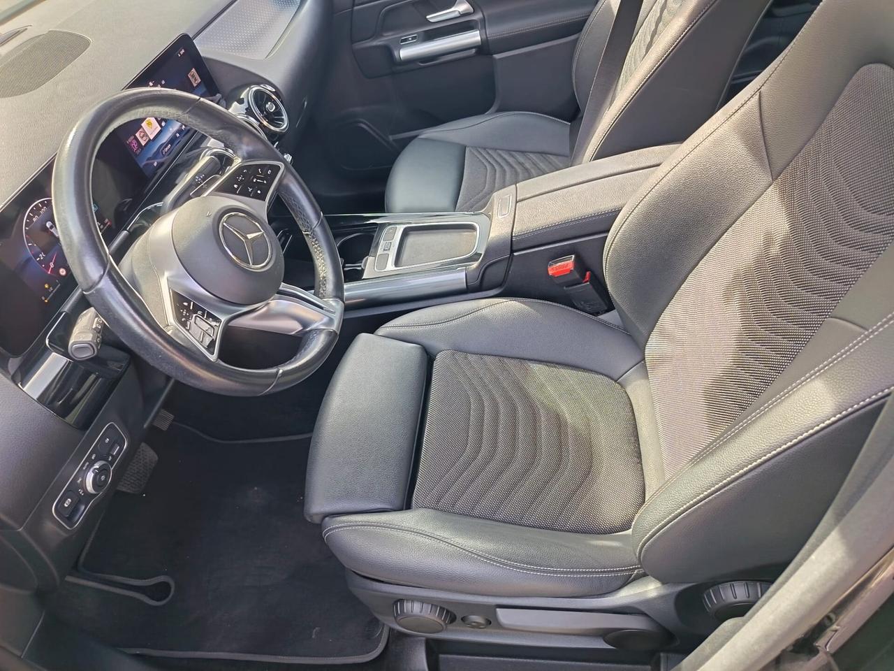 Mercedes-benz B 180 d Automatic AMG Line Premium Plus