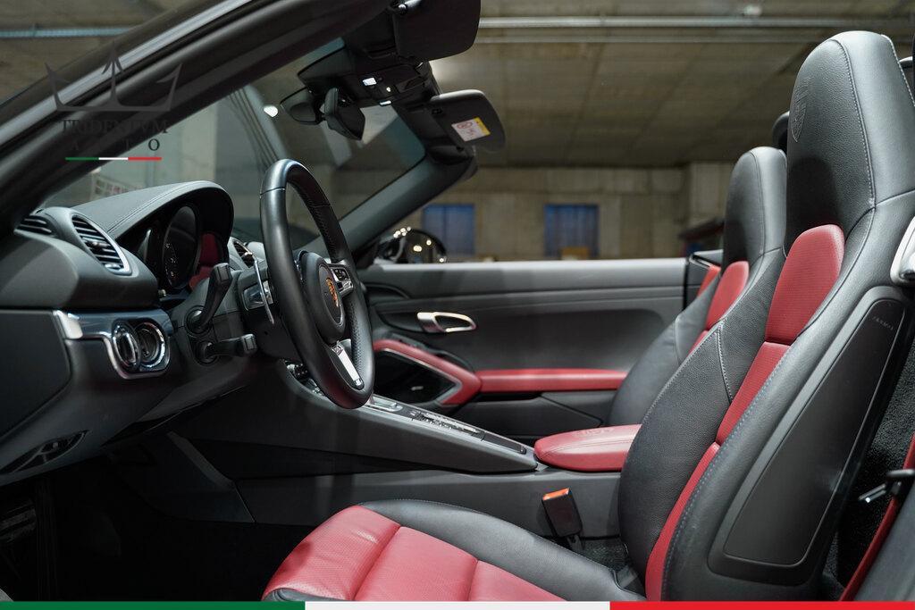 Porsche Boxster 718 r 2.0 300cv pdk