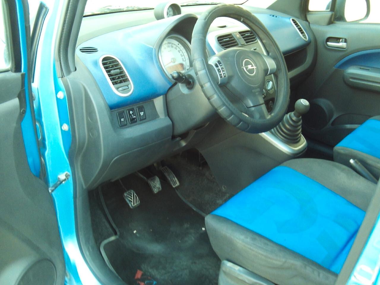 Opel Agila BERLINA