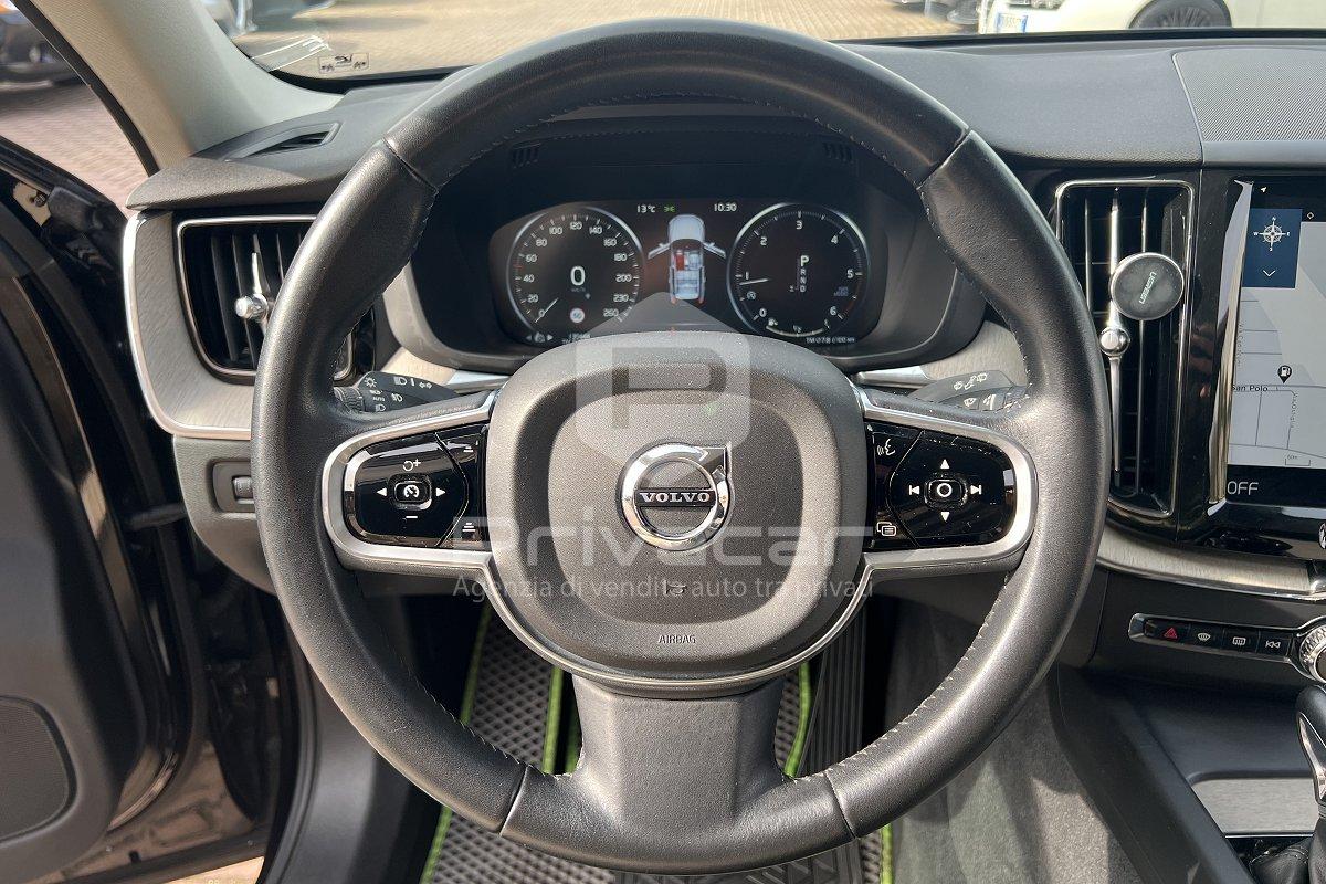 VOLVO XC60 D4 AWD Geartronic Inscription