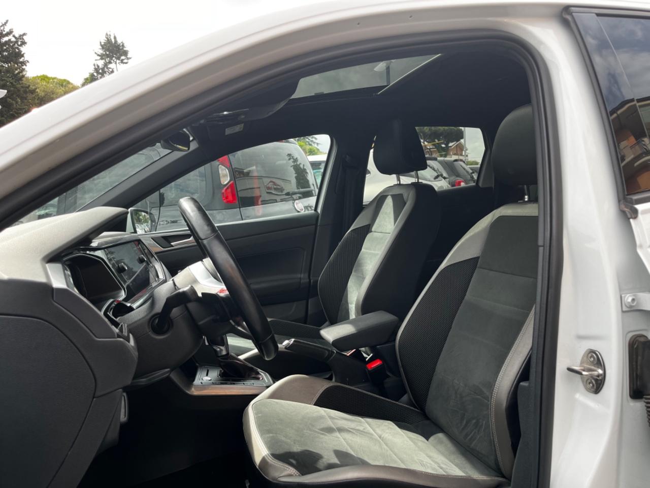 Volkswagen Polo 2.0 TSI DSG GTI BlueMotion Technology