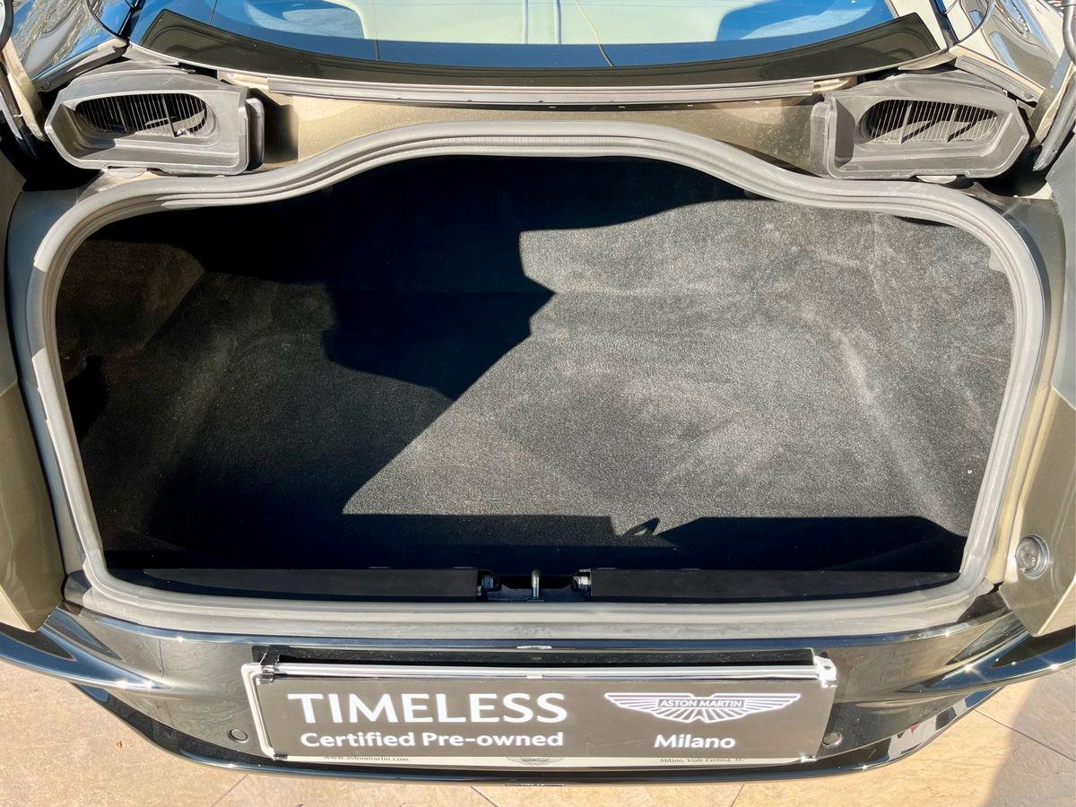 ASTON MARTIN DB11 Coupe 5.2 V12 Launch Edition auto