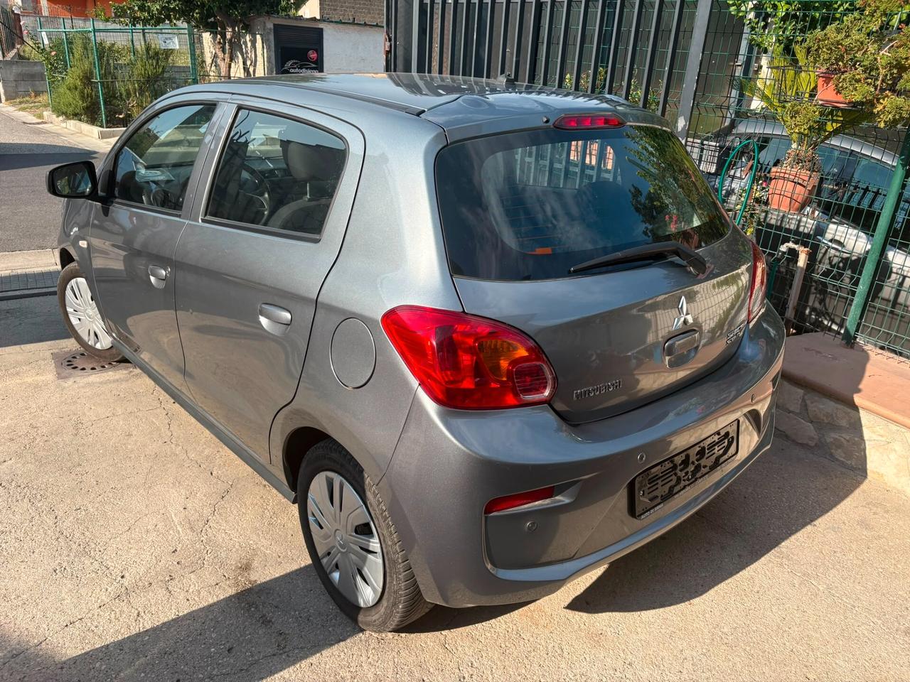 Mitsubishi Space Star 1.0 Funky