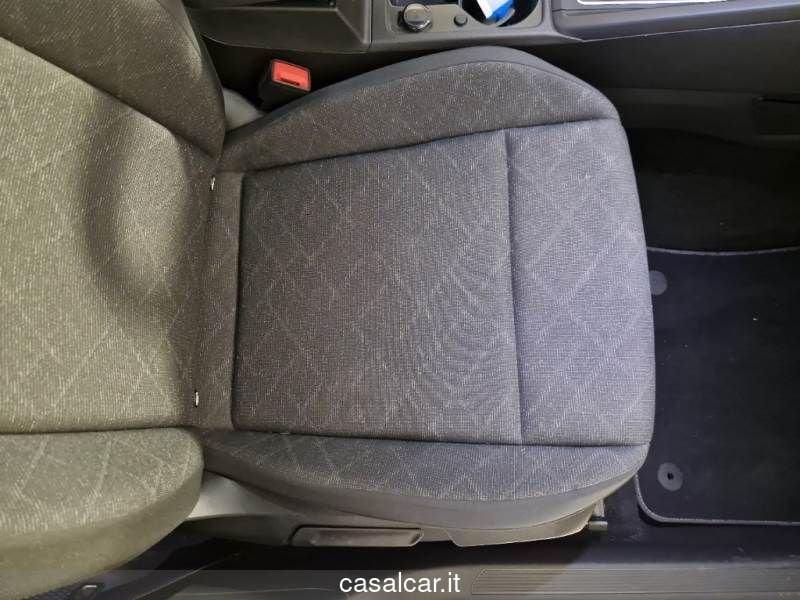 Volkswagen Golf 2.0 TDI DSG SCR Life 3 ANNI DI GARANZIA KM ILLIMITATI APARI ALLA NUOVA