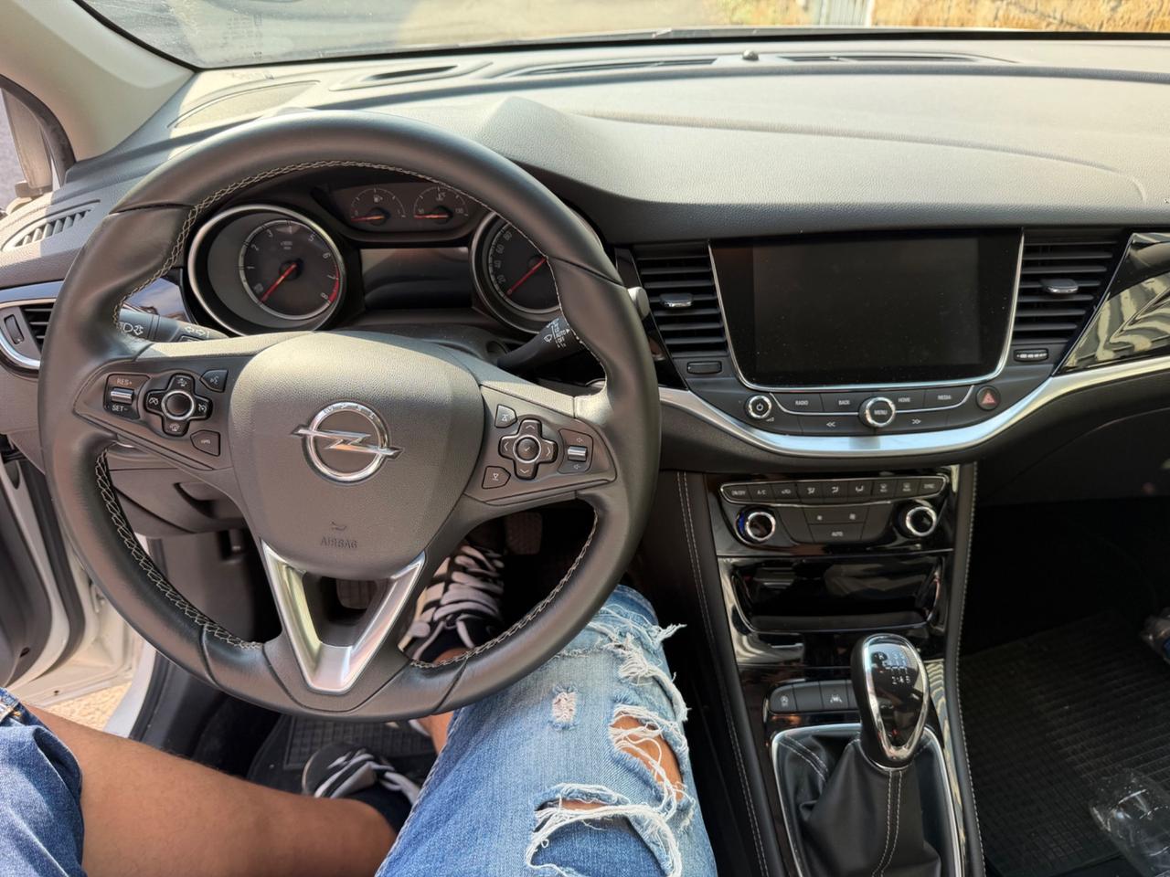 Opel Astra 1.4 Start&Stop 5 porte Innovation