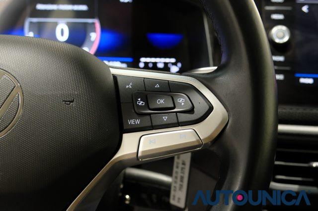 VOLKSWAGEN Polo 1.0 TSI DSG LIFE AUTOMATICA NEOPATENTATI