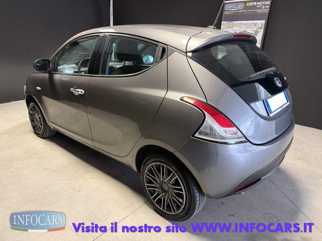 LANCIA Ypsilon 1.0 Hybrid 70 cv Silver Plus - Neopatentati PROMO