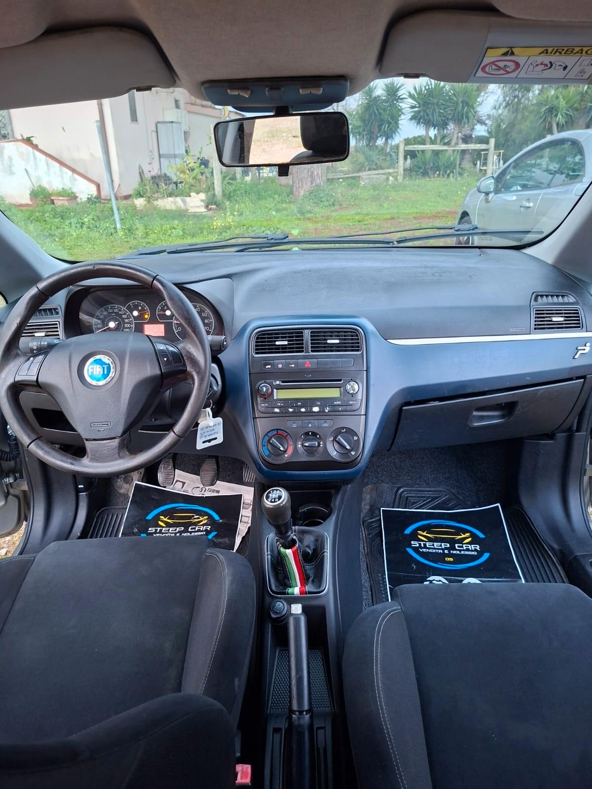 Fiat Grande Punto 1.3 MJT 75 CV GANCIO TRAINO