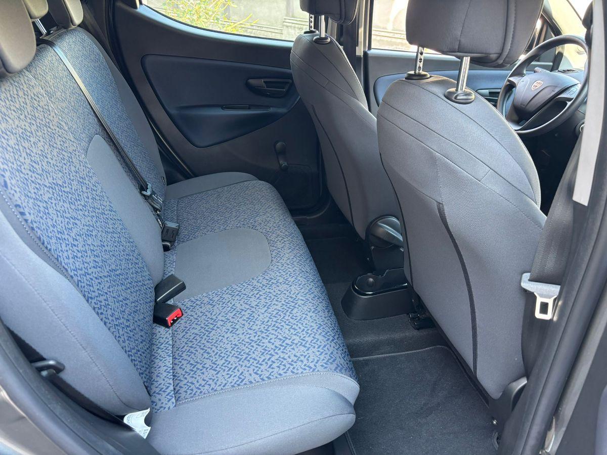 LANCIA Ypsilon 1.0 FireFly 5p.S&S Hybrid Silver