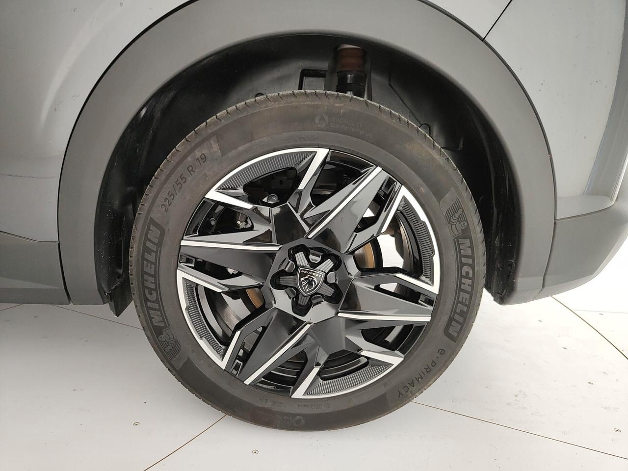 Peugeot 3008 Hybrid 136 e-DCS6 GT