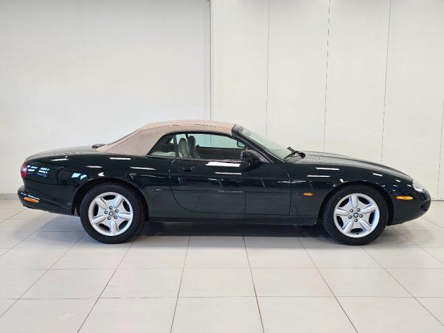 JAGUAR XK8 4.0 Convertibile ISCRITTA ASI
