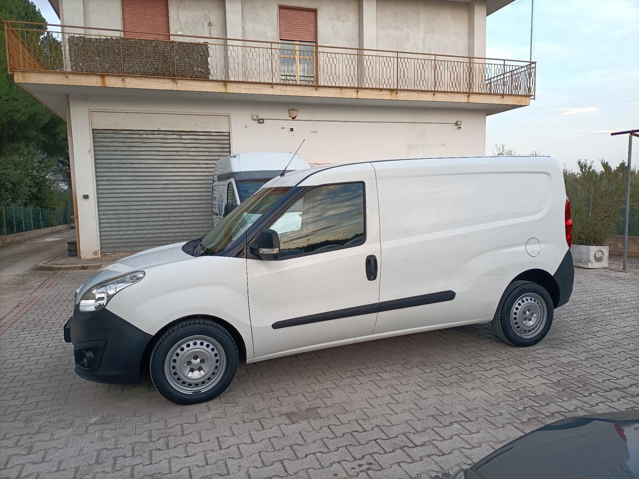 Opel Combo Maxi 1.6 CDTI 105CV