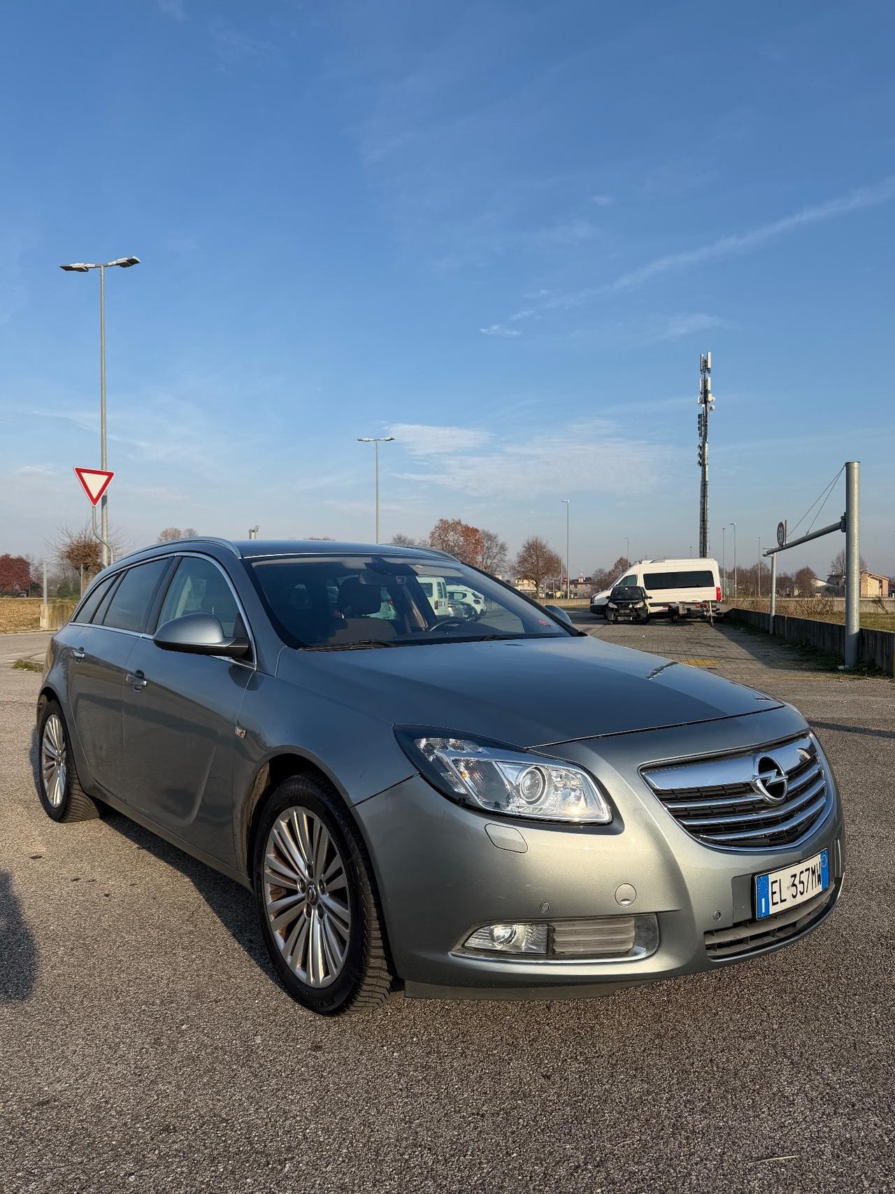 Opel Insignia 2.0 CDTI 4x4 160CV Start&Stop Sports Tourer Cosmo