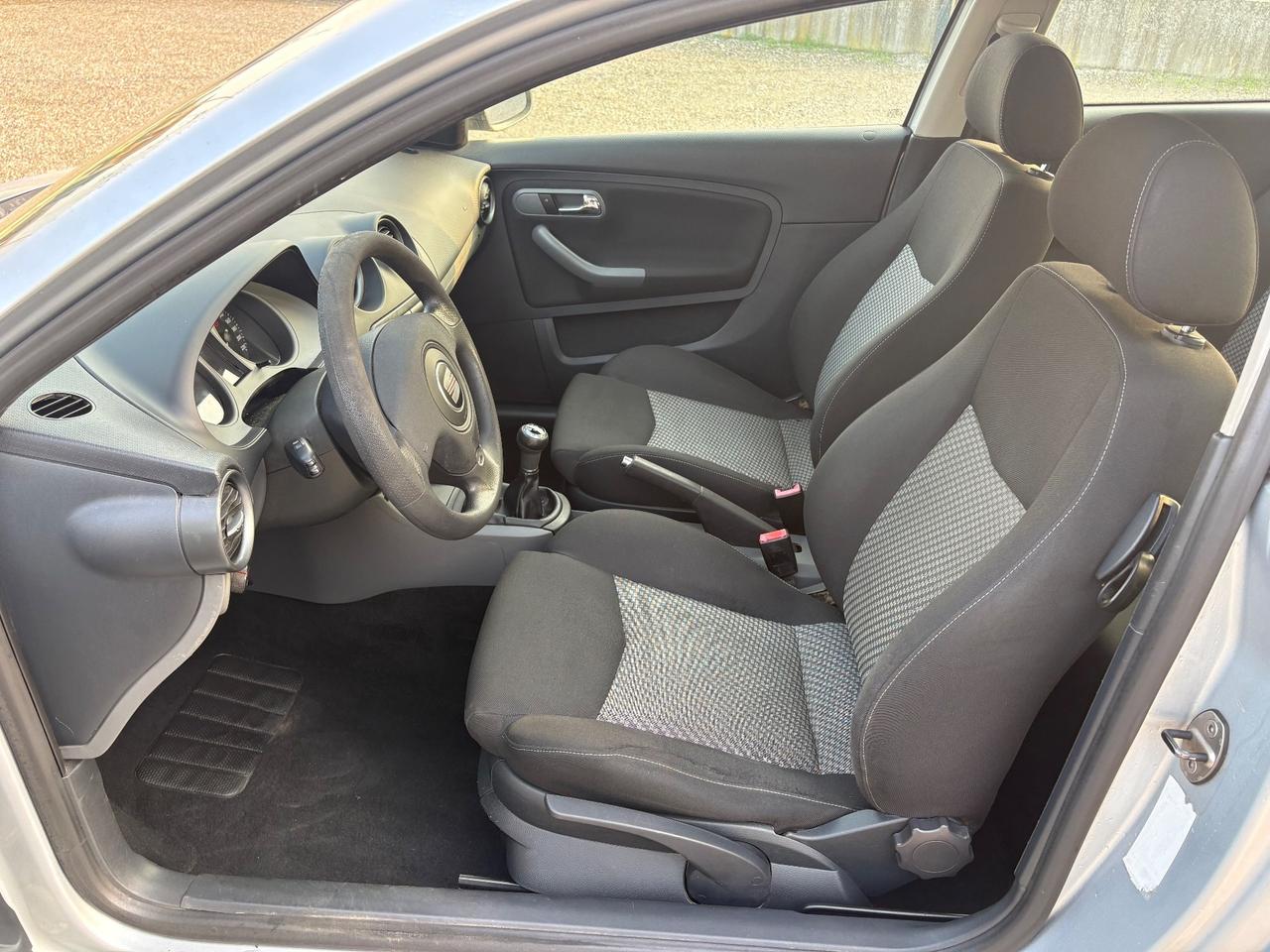 Seat Ibiza 1.4 BEZINA 2008 NEOPATENTATI