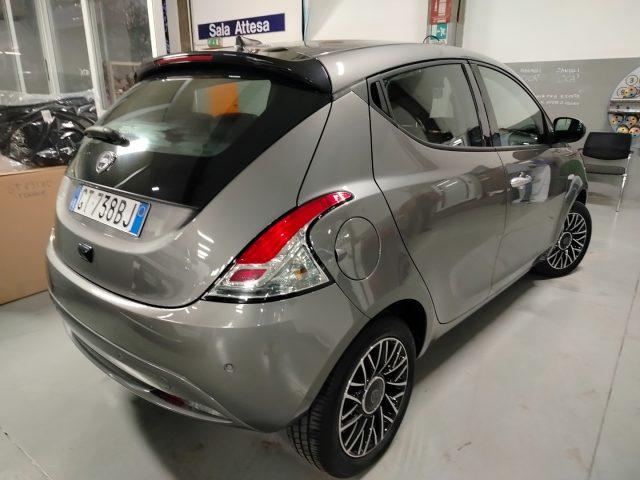 LANCIA Ypsilon 1.0 70cv Hybrid Platino PROMO